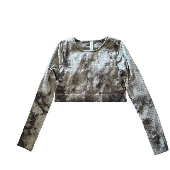 NWOT Lululemon Ebb to Street Ling sleeve shirt size 12. - Picture 3 of 4